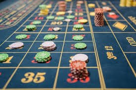 tutorial video Caribbean Stud Poker aladinslot